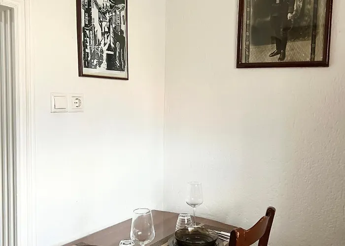 Castle Steps Gasthuis Gjirokastër